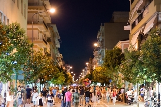 13η Λευκή Νύχτα στην Αλεξανδρούπολη με μουσικές σκηνές και προσφορές μέχρι τα μεσάνυχτα! (video) 13η Λευκή Νύχτα στην Αλεξανδρούπολη με μουσικές σκηνές και προσφορές μέχρι τα μεσάνυχτα! (video)